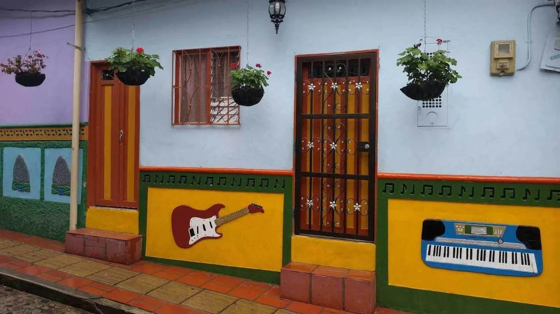 Vie di Guatape in Colombia.