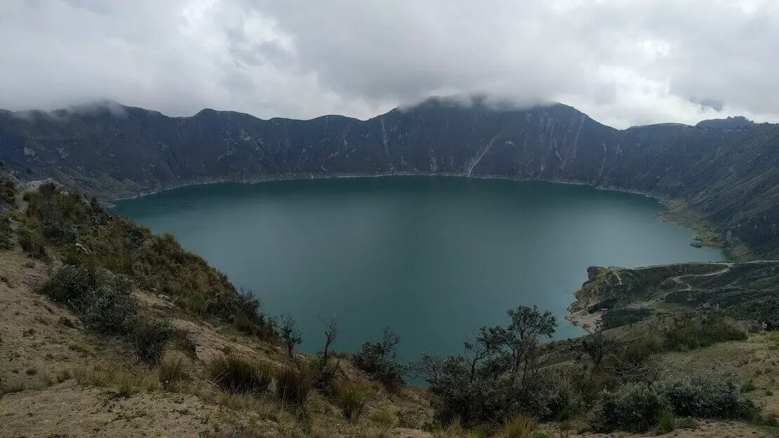 La laguna Quilotoa in Ecuador.
