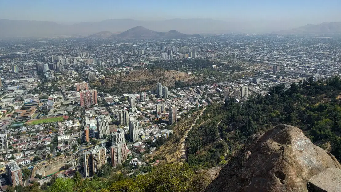 Vista di Santiago dal Cerro San Cristobal.