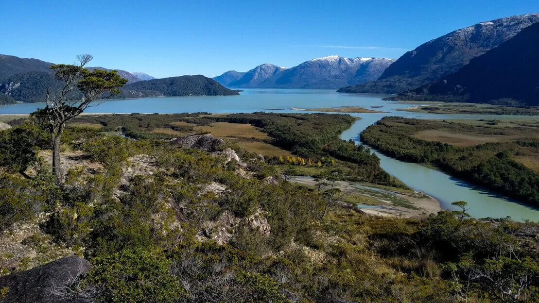 Il Mirador Cerro Vijia a Caleta tortel in Cile.