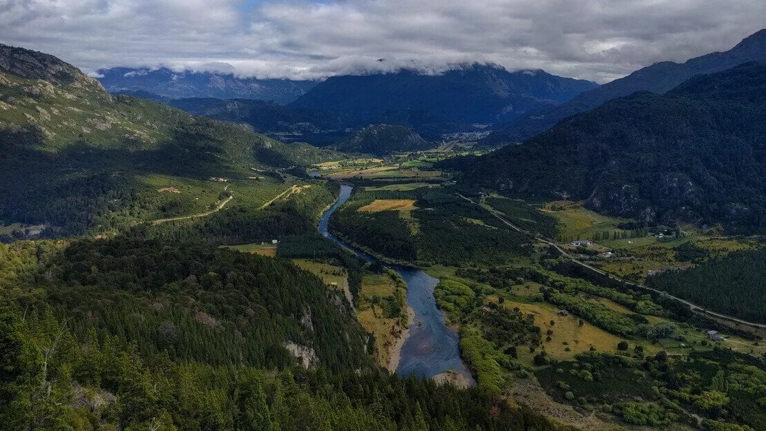Vista dal Mirador el condor alla riserva di futalefu.
