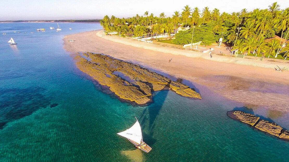 la spiaggia di Porto de galinhas all'alba