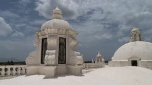 Sul tetto della cattedrale di Leon