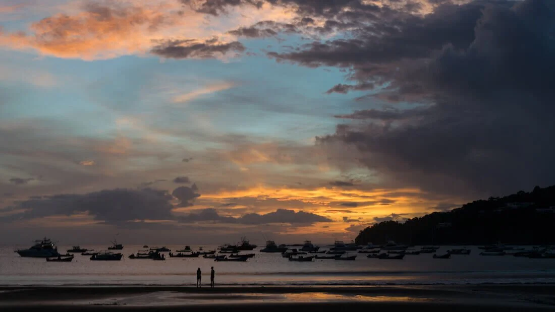 Tramonto sulla baia di San Juan del sur