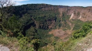 Il cratere del vulcano Boquerón